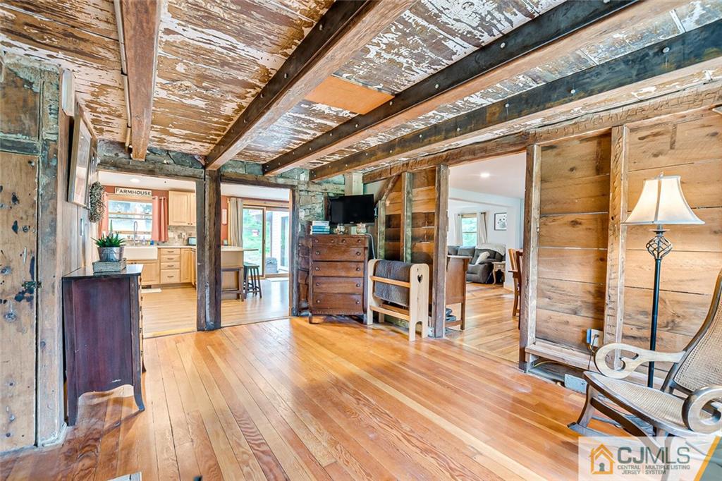 100 Mitchell Road Port Murray, NJ 07865 - Photo 20 of 48 a room with wooden floors and furniture