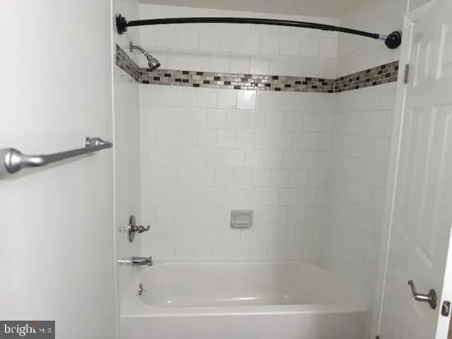 $319,995 | 8132 Cloverhurst Road, Glen Burnie, MD 21061