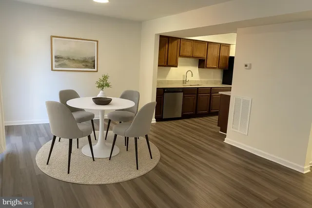 $319,995 | 8132 Cloverhurst Road, Glen Burnie, MD 21061