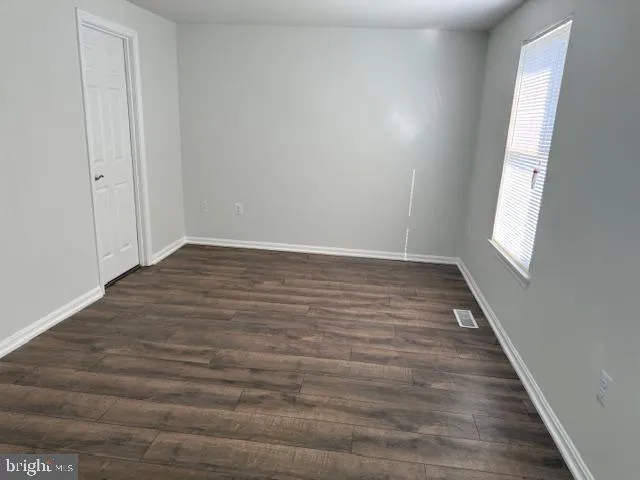 $319,995 | 8132 Cloverhurst Road, Glen Burnie, MD 21061