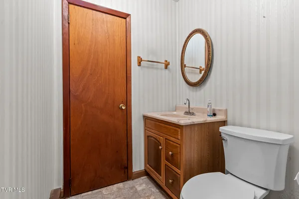 $465,000 | 4025 Fox Creek Road, Mouth Of Wilson, VA 24363