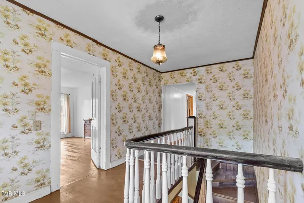 $465,000 | 4025 Fox Creek Road, Mouth Of Wilson, VA 24363