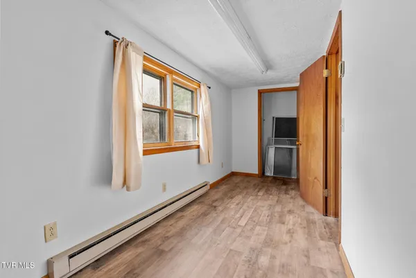 $465,000 | 4025 Fox Creek Road, Mouth Of Wilson, VA 24363