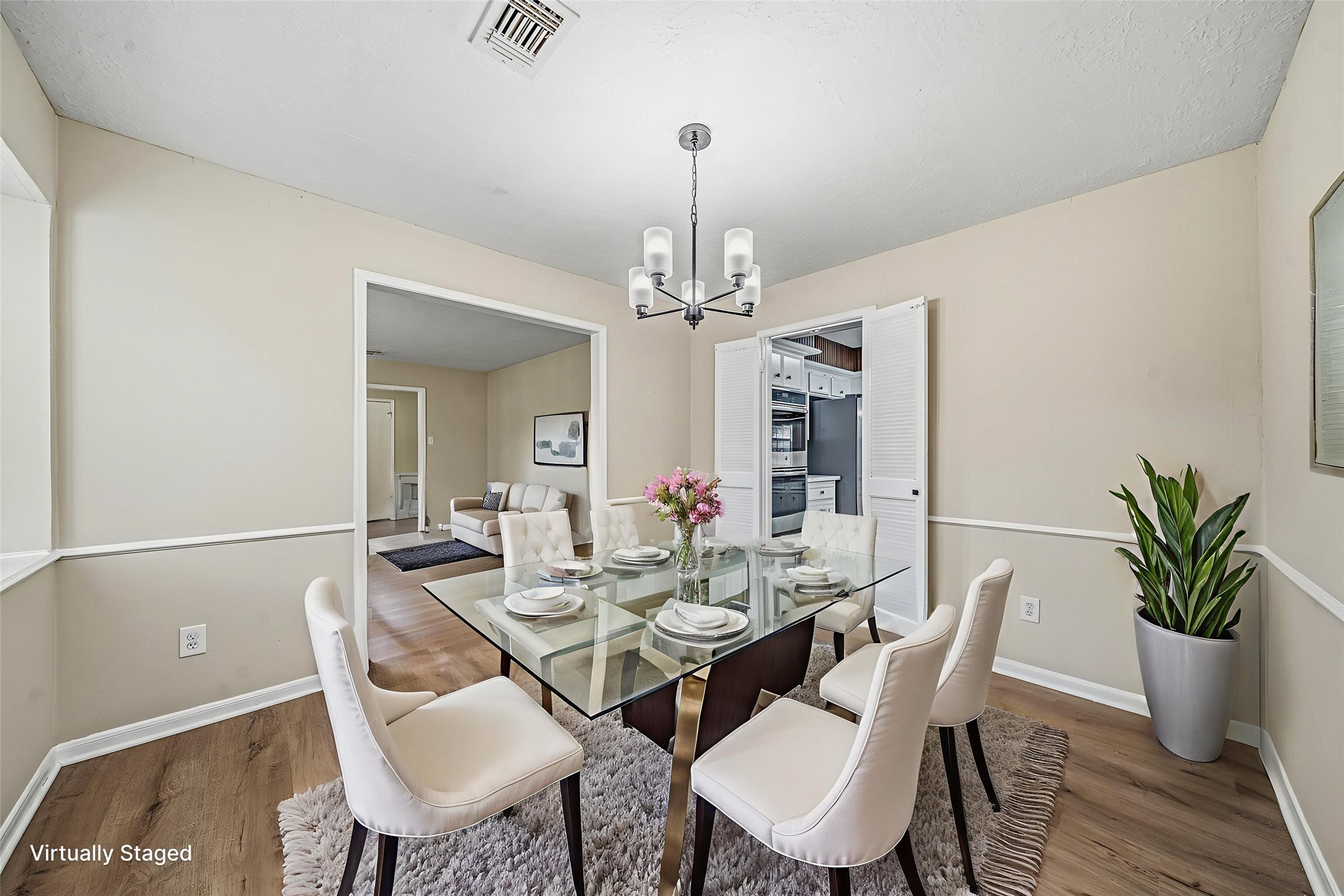 119 Laura Lane Conroe, TX 77385 - Photo 12 of 49