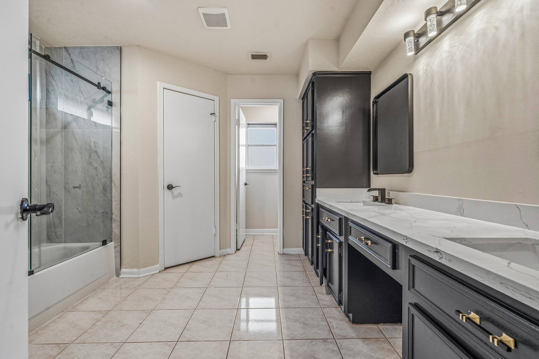 119 Laura Lane Conroe, TX 77385 - Photo 28 of 49