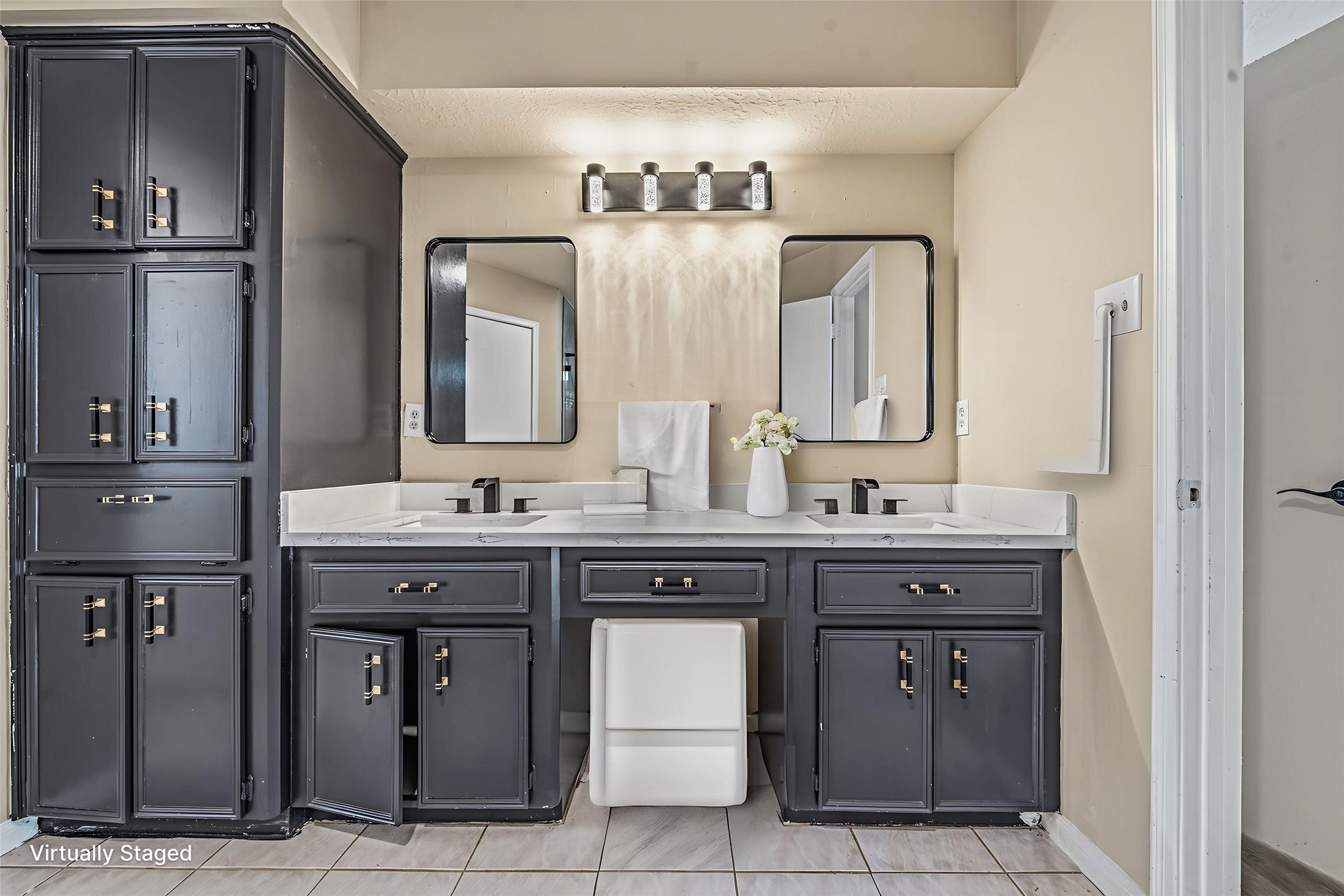 119 Laura Lane Conroe, TX 77385 - Photo 29 of 49