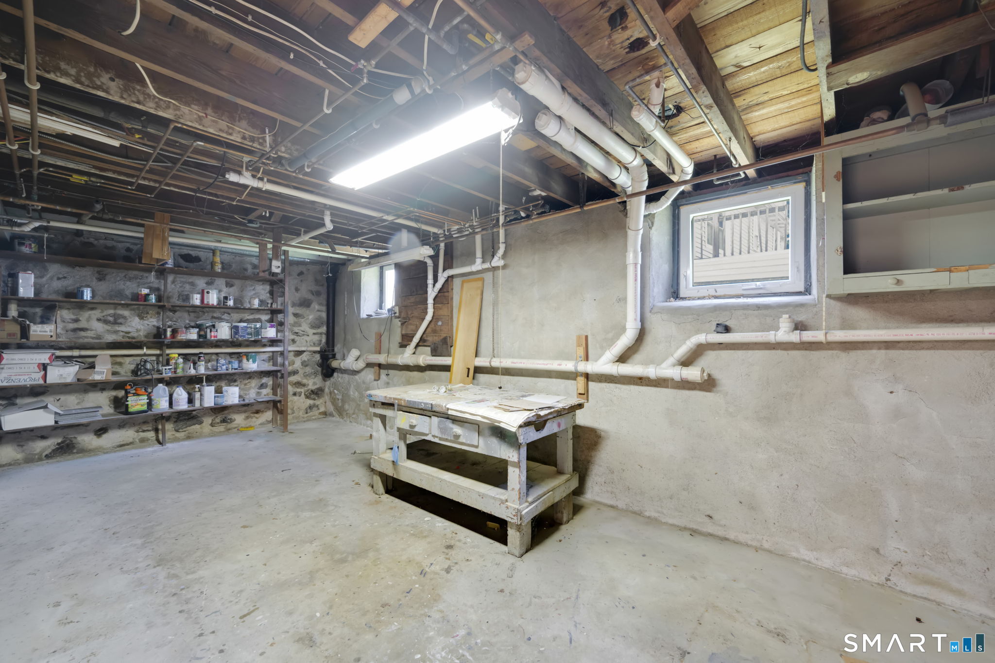 697 Woodtick Road Waterbury, CT 06705 - Photo 33 of 40
