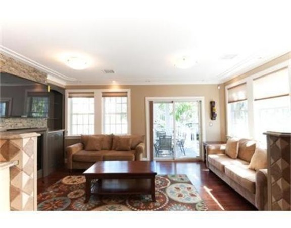 184 K Street, Unit 1 Boston, MA 02127 - Photo 9 of 26