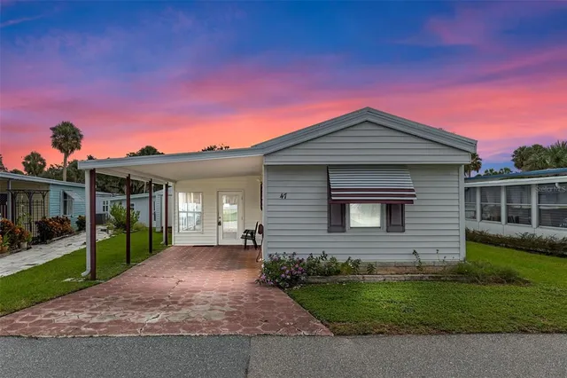 $119,000 | 47 Cocos Plumosa Drive, Eustis, FL 32726