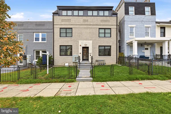 $2,000 | 1631 Montello Avenue Northeast, Unit A, Washington, DC 20002