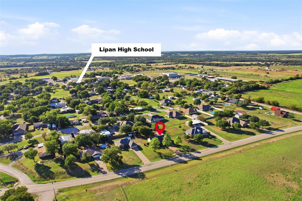207 Dennis Road Lipan, TX 76462 - Photo 5 of 40 Additional content