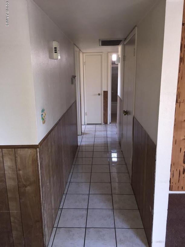 5631 West Mountain View Road Glendale, AZ 85302 - Photo 8 of 19 Hallway
