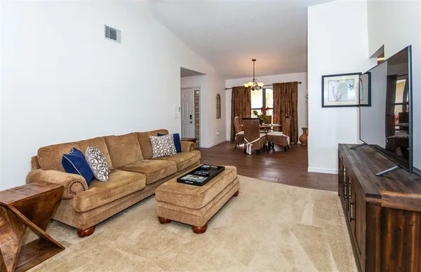 $349,000 | 247 Southampton Lane, Unit 272, Venice, FL 34293