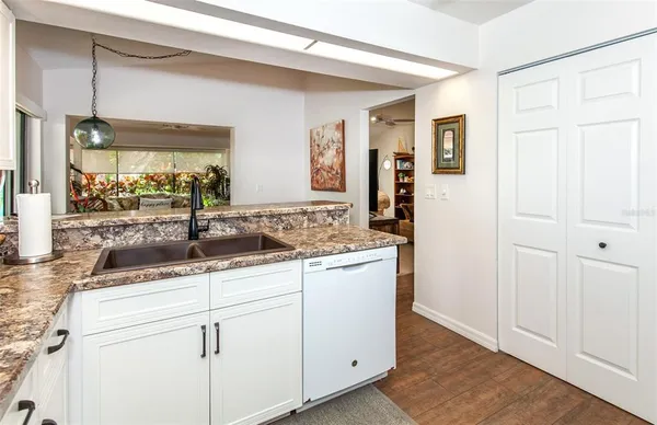 $349,000 | 247 Southampton Lane, Unit 272, Venice, FL 34293