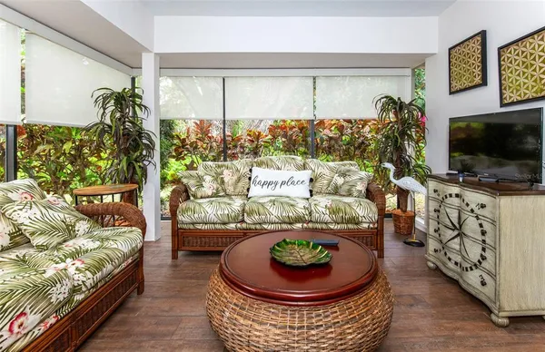 $349,000 | 247 Southampton Lane, Unit 272, Venice, FL 34293