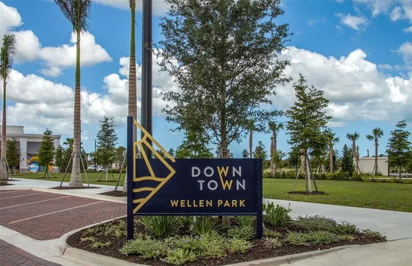 $349,000 | 247 Southampton Lane, Unit 272, Venice, FL 34293