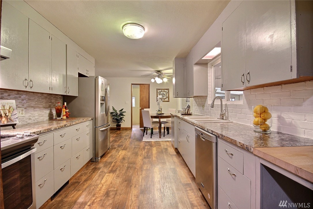 1440 North 28th Street Renton, WA 98056 - Photo 6 of 24