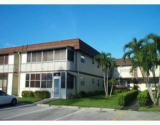 569 Monaco Way, Unit L569 Delray Beach, FL 33446 - Photo 1 of 14 Front