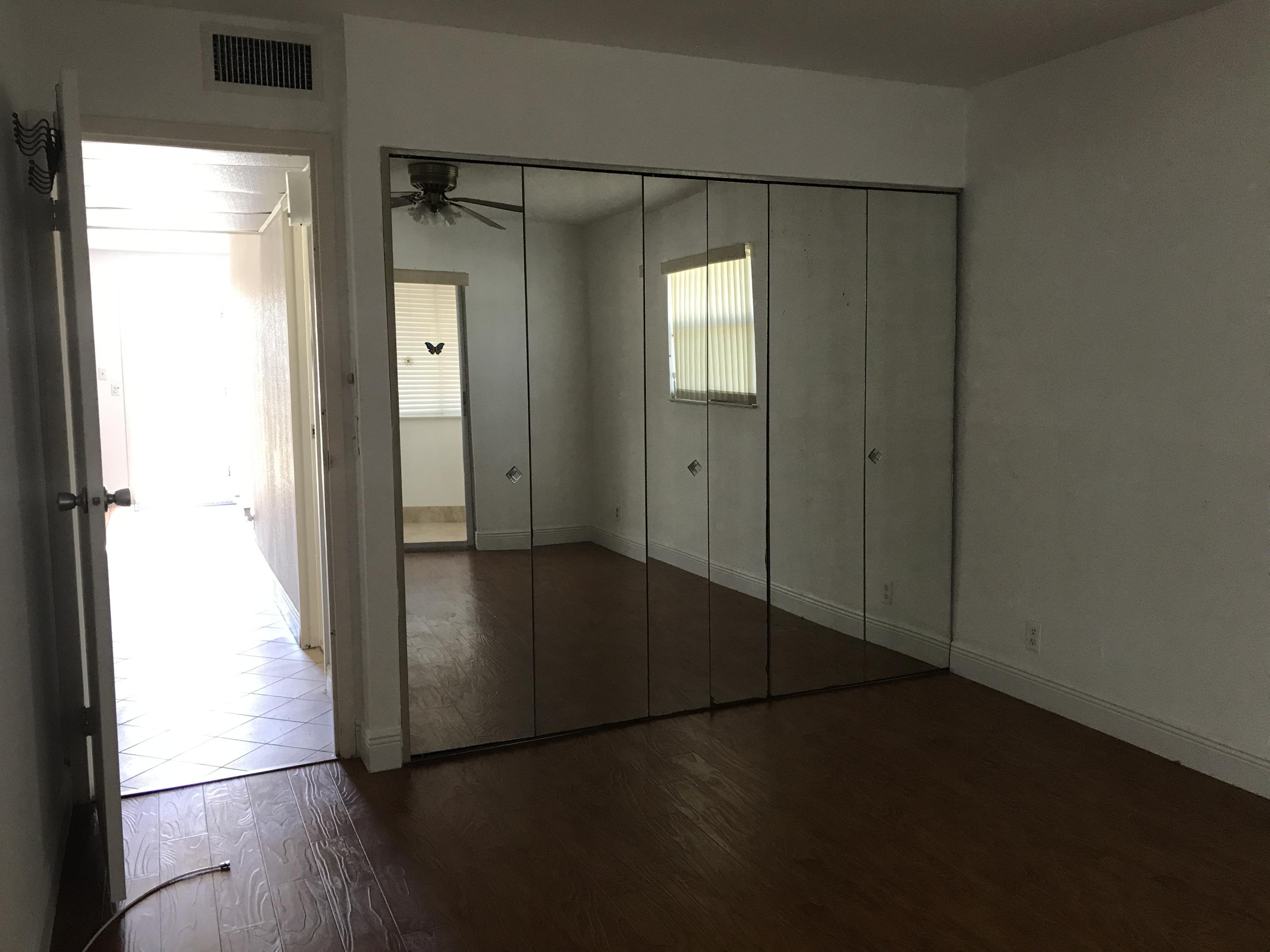569 Monaco Way, Unit L569 Delray Beach, FL 33446 - Photo 13 of 14 2nd bedroom
