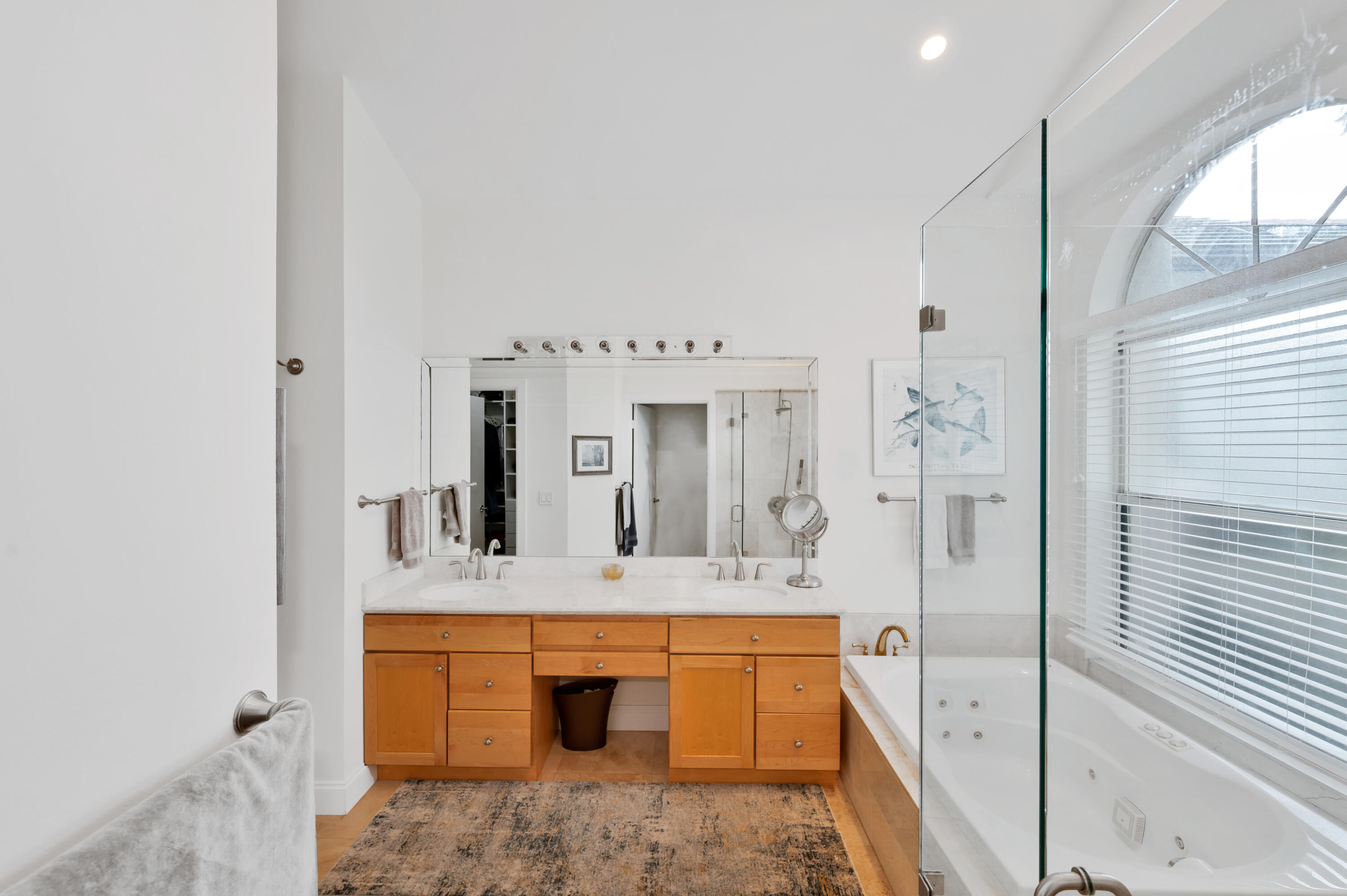 5422 Northwest 21st Avenue Boca Raton, FL 33496 - Photo 16 of 28 MBR-Bathroom (1)