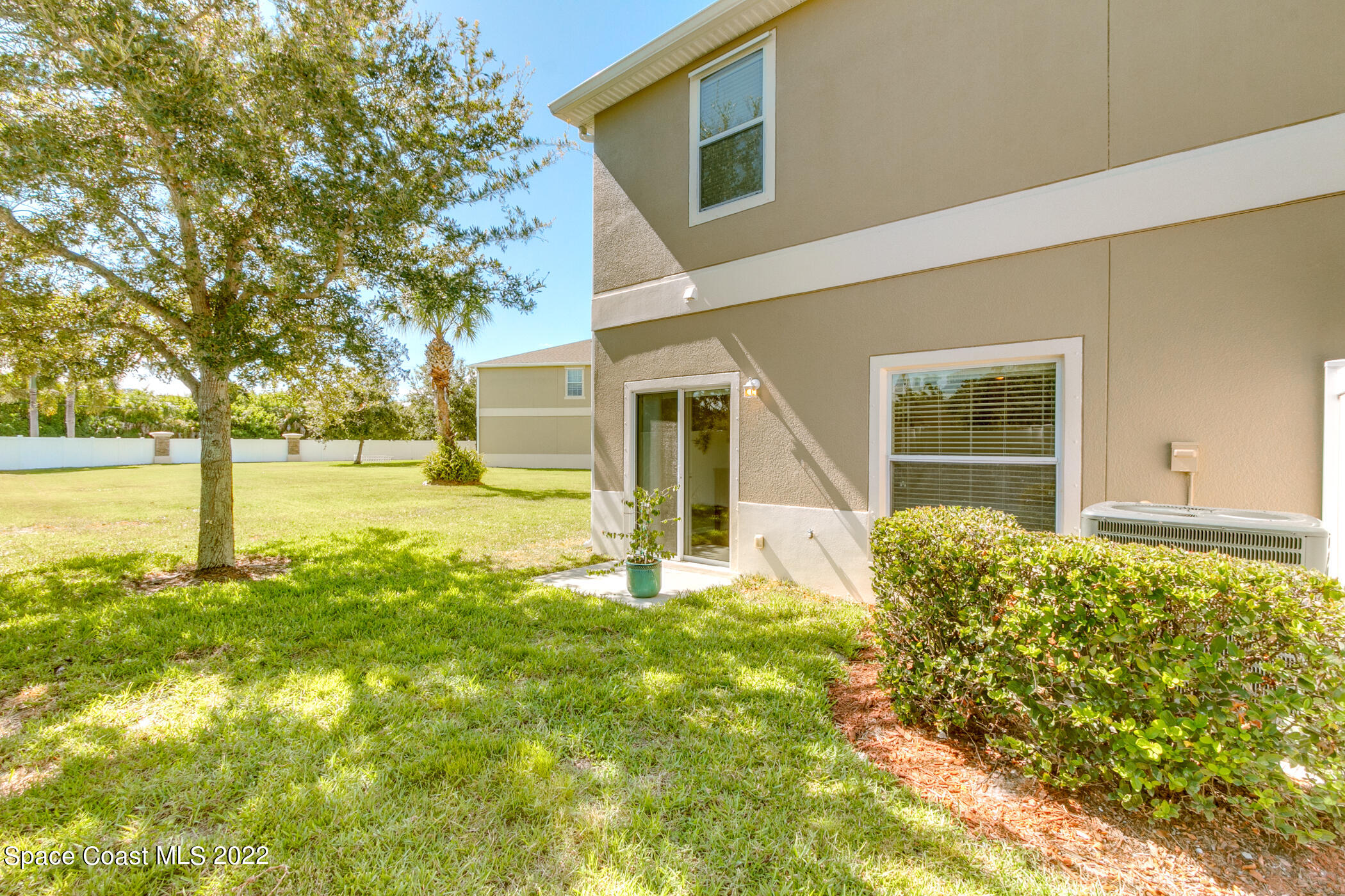 2525 Revolution Street, Unit 104 Melbourne, FL 32935 - Photo 8 of 37 06_2525Revolution105