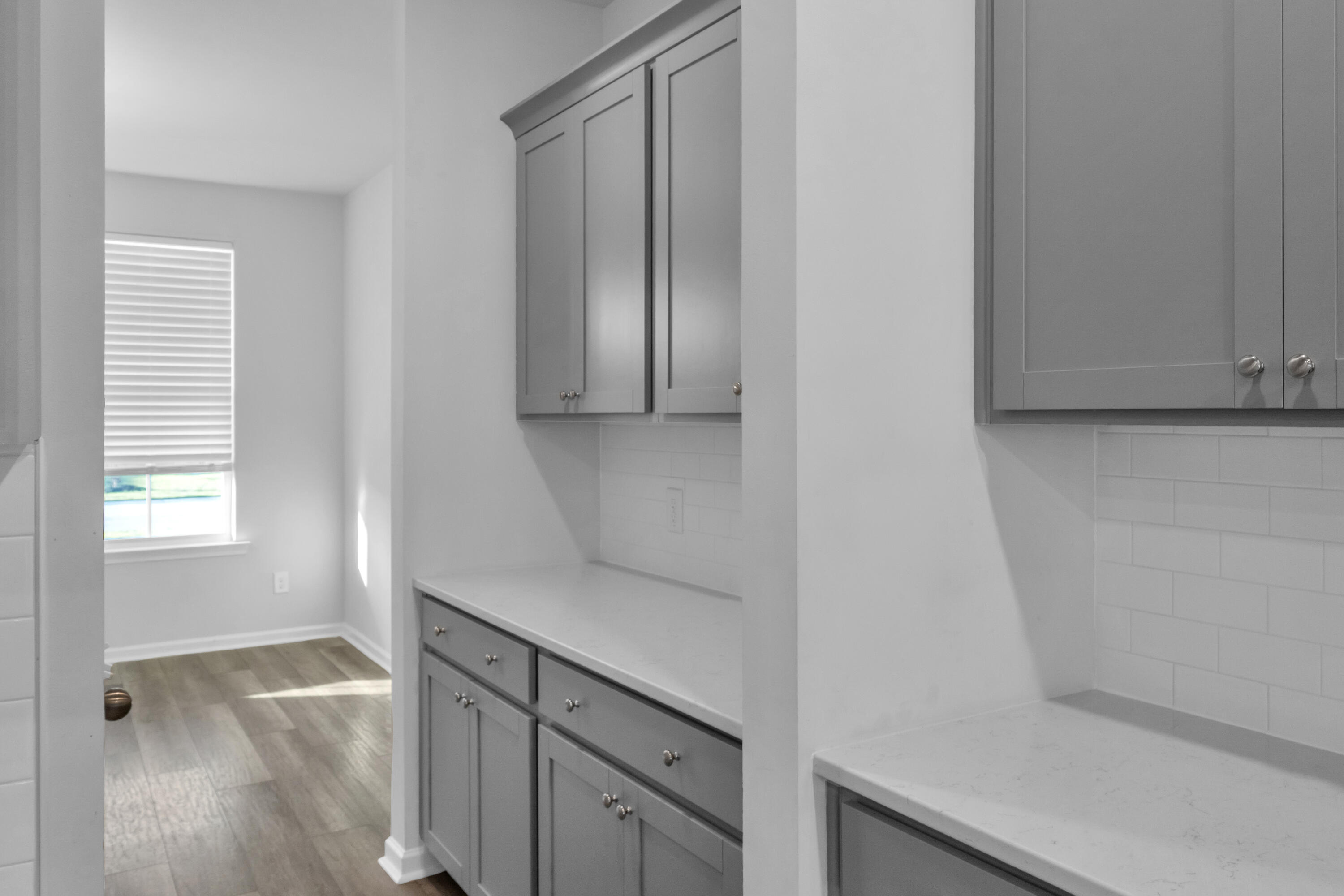 457 Richfield Way Summerville, SC 29486 - Photo 8 of 21 Kitchen