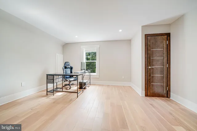 $2,295,000 | 9908 Blake Lane, Oakton, VA 22124