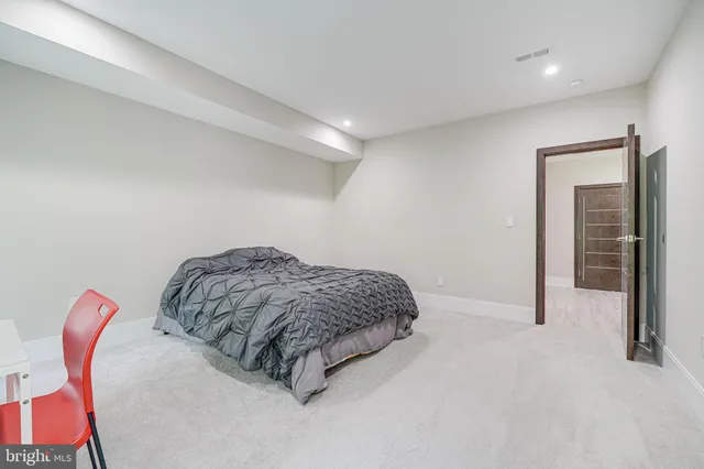 $2,295,000 | 9908 Blake Lane, Oakton, VA 22124