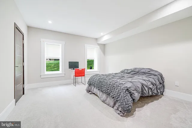 $2,295,000 | 9908 Blake Lane, Oakton, VA 22124