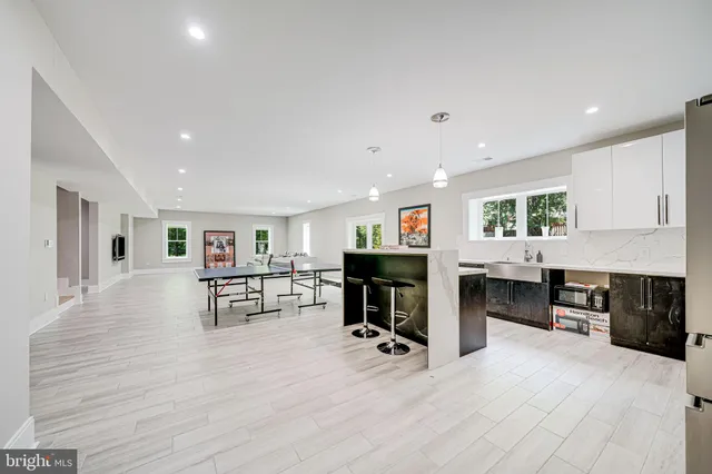 $2,295,000 | 9908 Blake Lane, Oakton, VA 22124