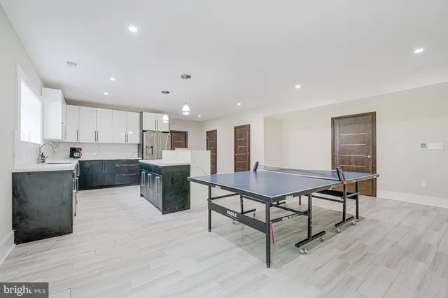 $2,295,000 | 9908 Blake Lane, Oakton, VA 22124