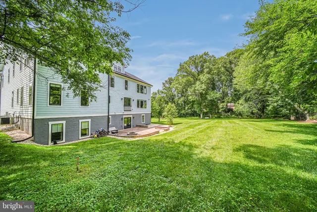 $2,295,000 | 9908 Blake Lane, Oakton, VA 22124