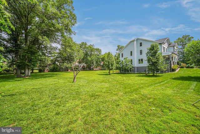 $2,295,000 | 9908 Blake Lane, Oakton, VA 22124