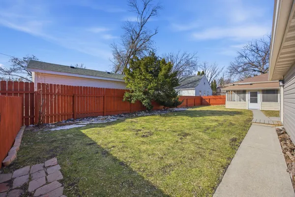 $313,000 | 1249 2nd Street North, Fargo, ND 58102
