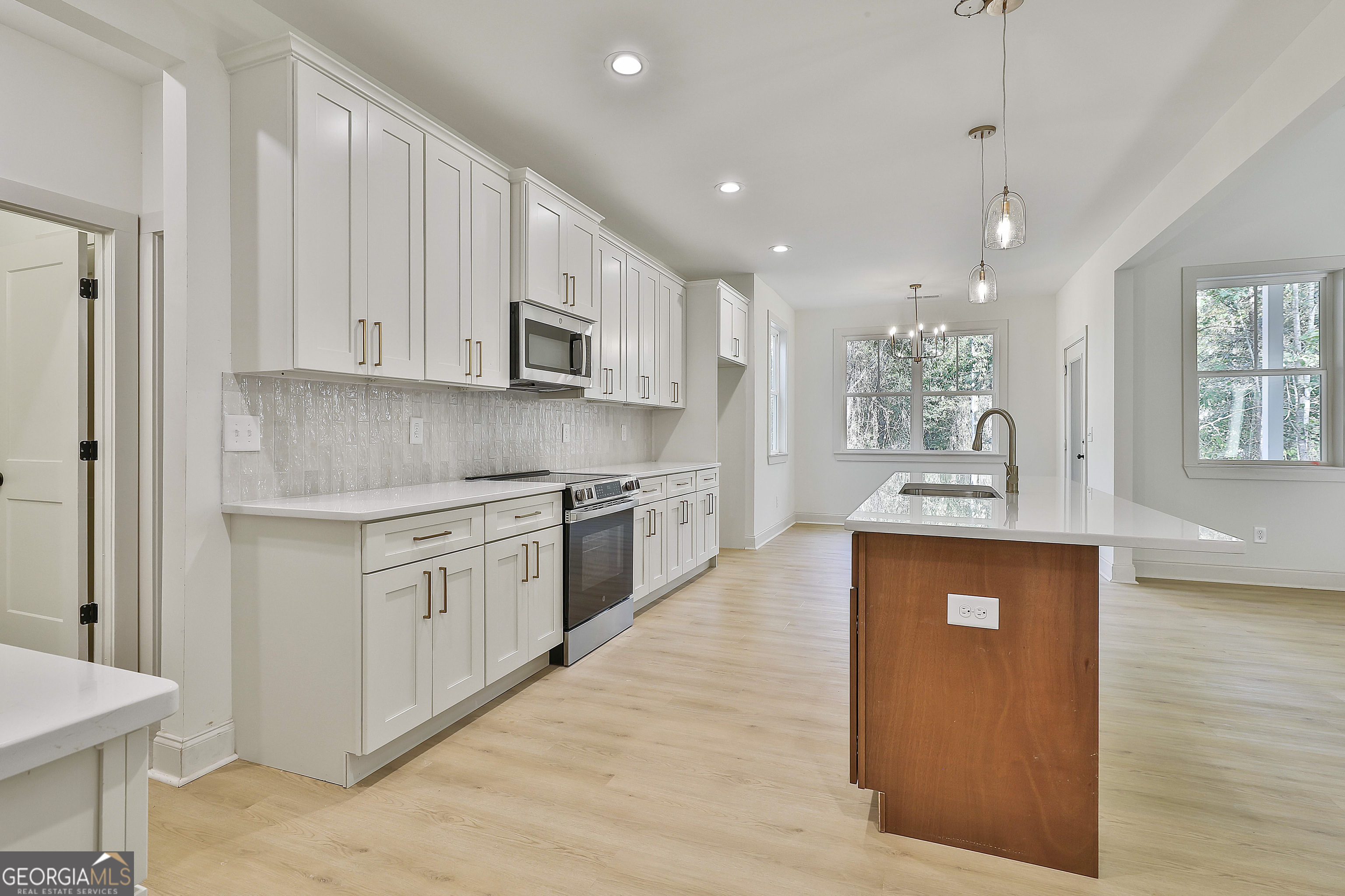 651 Burg Road Locust Grove, GA 30248 - Photo 11 of 37