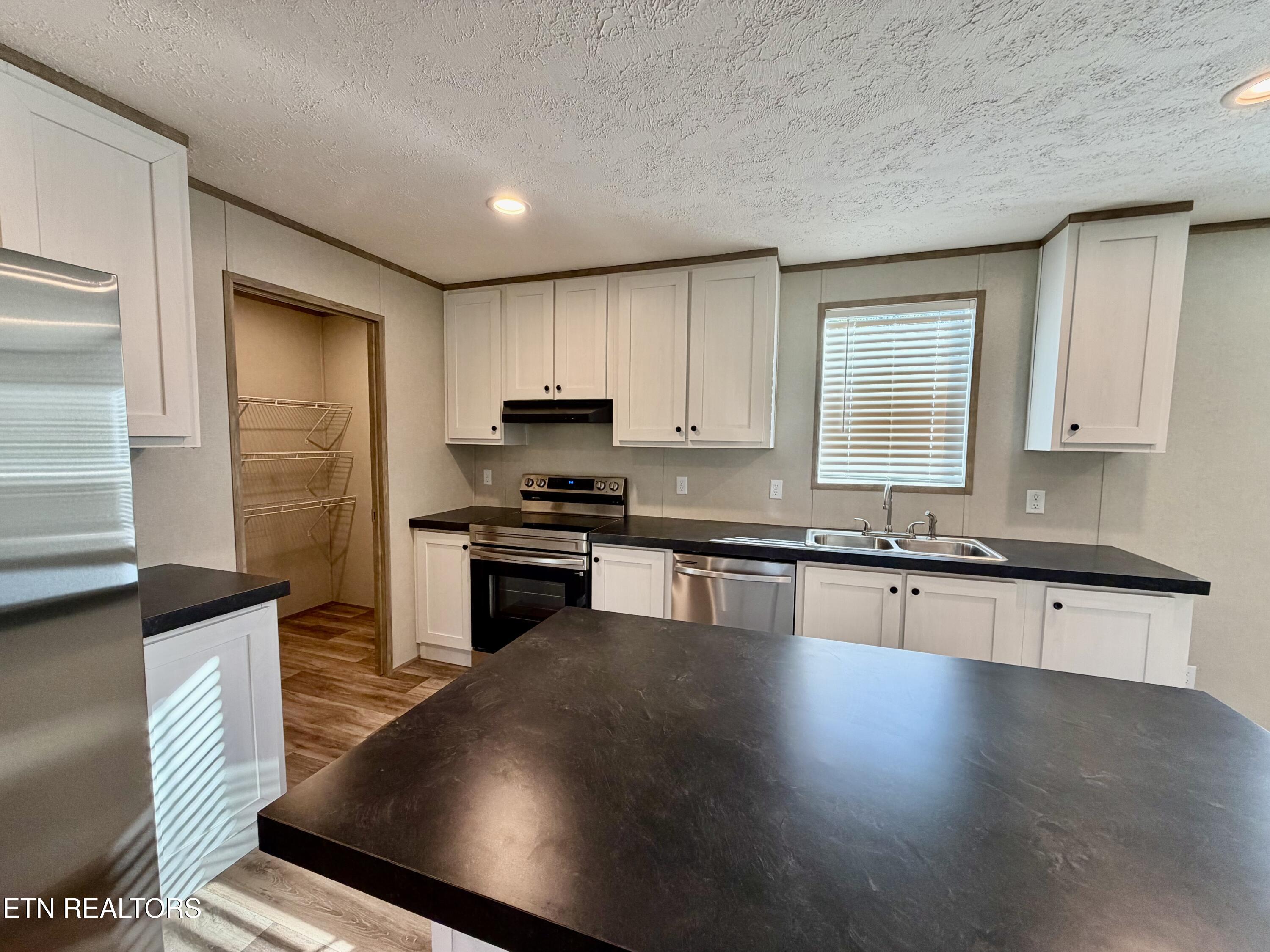 7212 Beelertown Road Powell, TN 37849 - Photo 6 of 25 IMG_9716 2