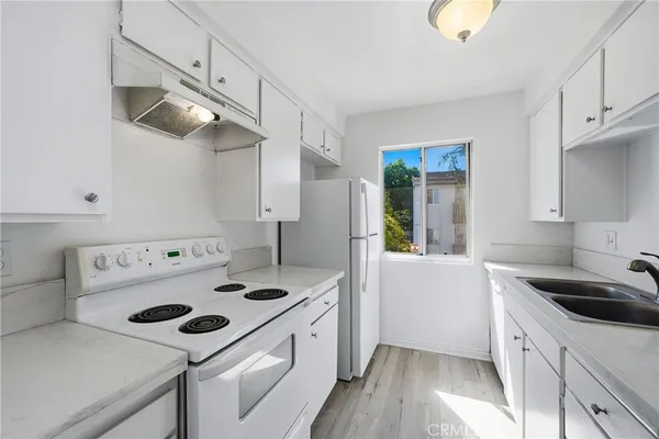 $329,900 | 1661 Neil Armstrong Street, Unit 231, Montebello, CA 90640