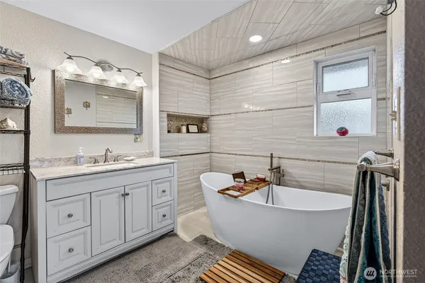 $435,000 | 33018 G Place, Ocean Park, WA 98640