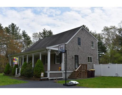 110 Hathaway Road Acushnet, MA 02743 - Photo 3 of 22