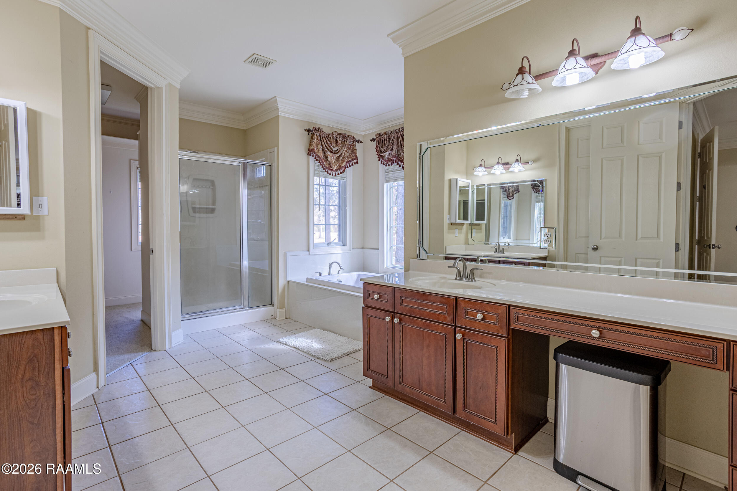 130 Percy Road Lafayette, LA 70506 - Photo 24 of 49 130 Percy master bathroom
