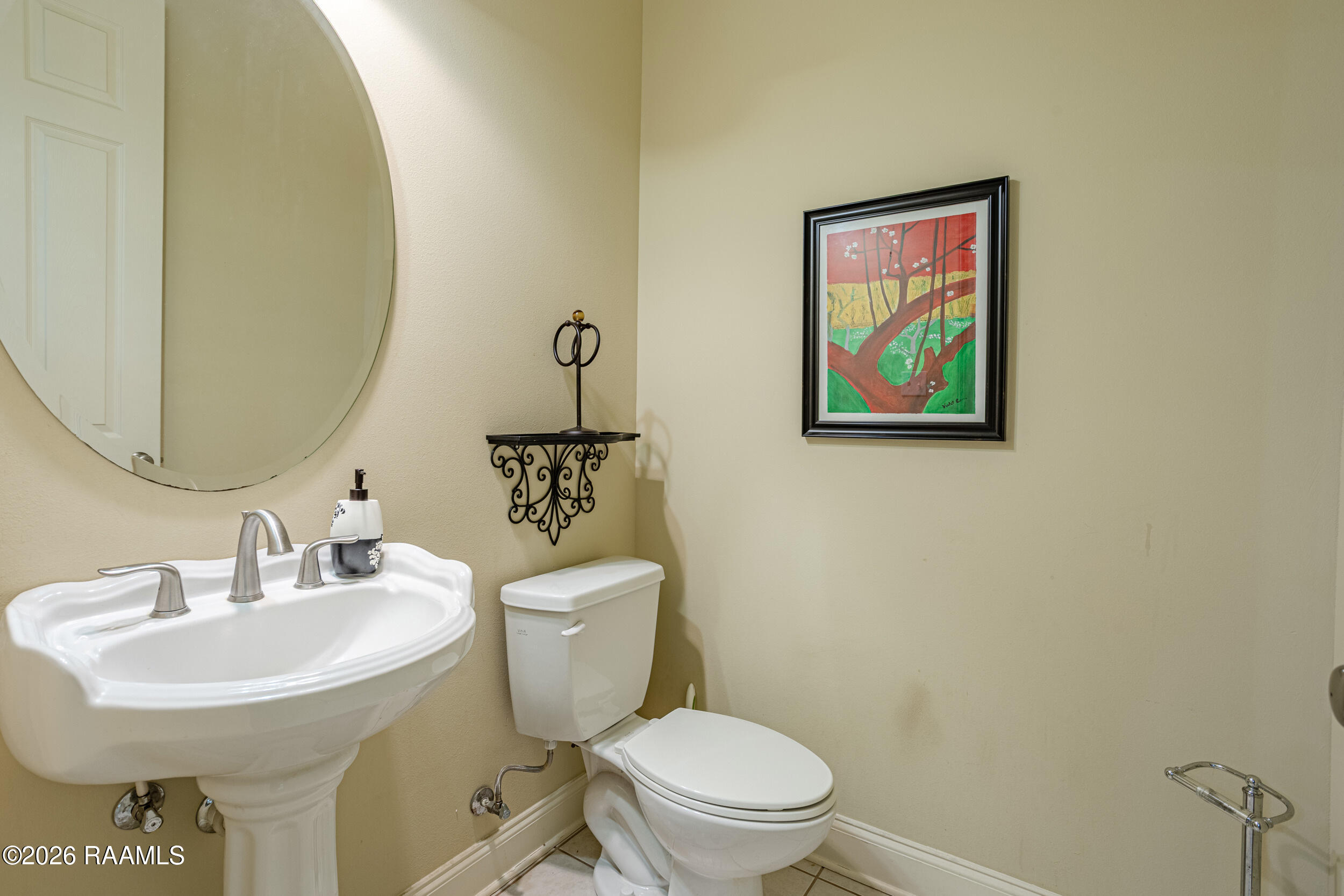 130 Percy Road Lafayette, LA 70506 - Photo 30 of 49 130 Percy Road hallway half bath