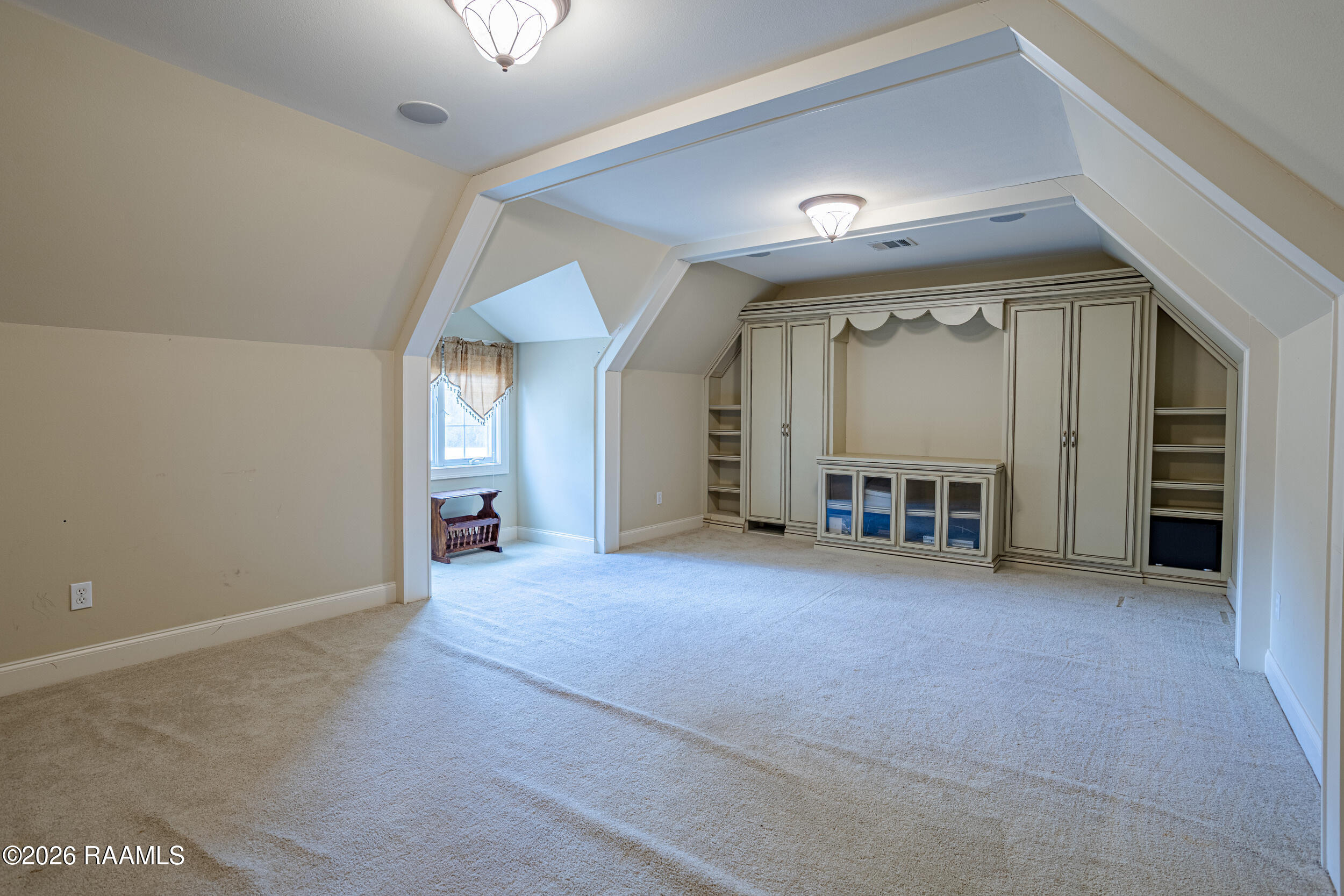 130 Percy Road Lafayette, LA 70506 - Photo 33 of 49 130 Percy Road upstairs 2nd