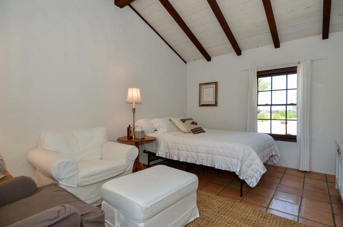 134 Morro Hills Road Fallbrook, CA 92028 - Photo 17 of 25