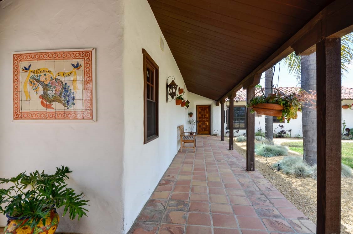 134 Morro Hills Road Fallbrook, CA 92028 - Photo 6 of 25