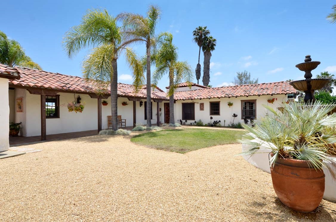 134 Morro Hills Road Fallbrook, CA 92028 - Photo 8 of 25
