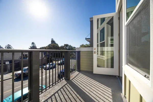 $1,225,000 | 131 Aptos Vlg Way, Unit 4, Aptos, CA 95003