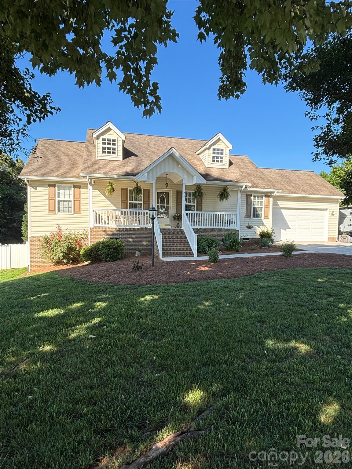 731 Jennings Road Statesville, NC 28625 - Photo 1 of 48