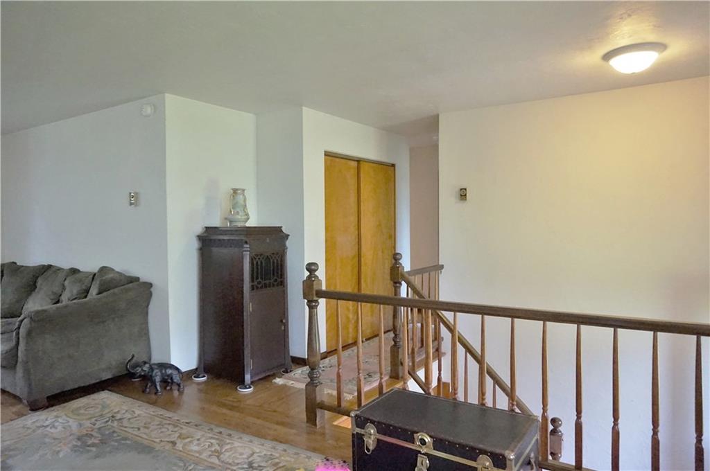 4076 Glasgow Road Valencia, PA 16059 - Photo 11 of 20 Open entry