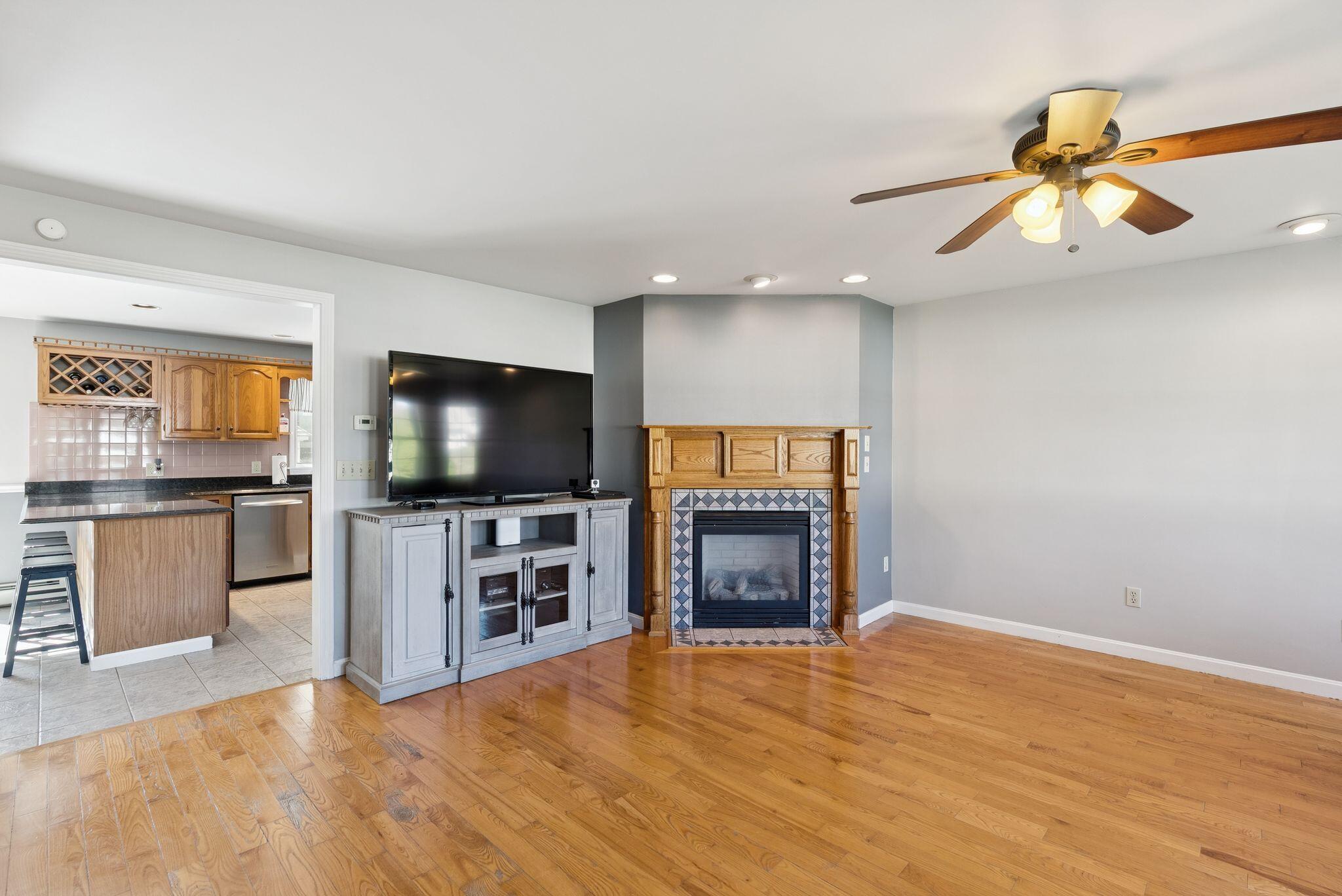 2 Glaude Avenue Biddeford, ME 04005 - Photo 29 of 74 32_DSC00364