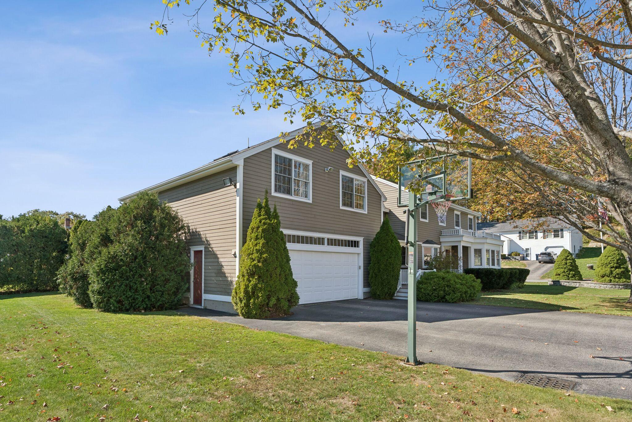 2 Glaude Avenue Biddeford, ME 04005 - Photo 3 of 74 3_DSC00279